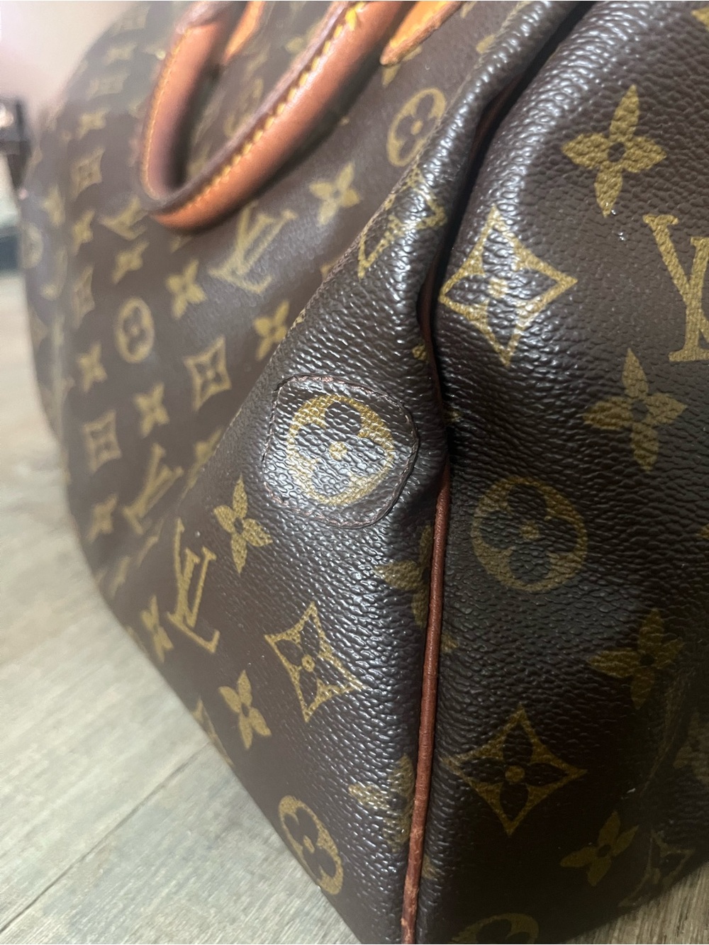 Louis Vuitton Speedy Monogram Canvas Travel Bag in Brown and Tan - Picture 6 of 16